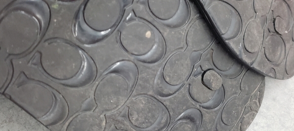 Coach Black Piccadilly Jelly Thong Sandals Size 9B - Picture 4 of 7